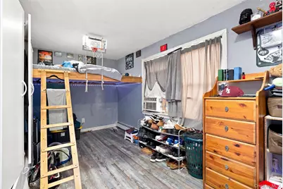 101 Blacksmith Road E, Levittown, NY 11756 - Photo 14
