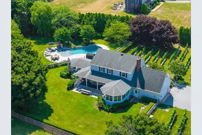 1810 Main Road, Jamesport, NY 11947 - Photo 4