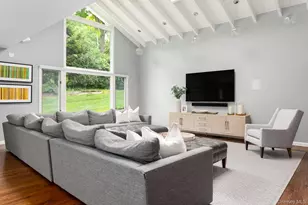 8 Seymour Pl W, Armonk, NY 10504 - Photo 16