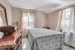 181 Woodbine Ave, Merrick, NY 11566 - Photo 26
