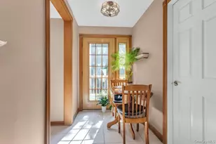 181 Woodbine Ave, Merrick, NY 11566 - Photo 14