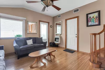 181 Woodbine Avenue, Merrick, NY 11566 - Photo 18