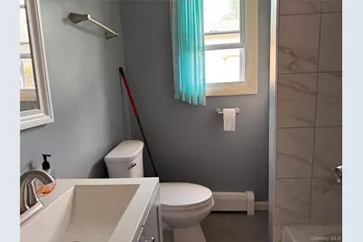 109 Lake Avenue, Middletown, NY 10940 - Photo 8