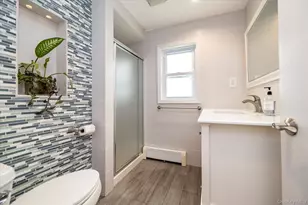 303 Oceanside Pkwy, Oceanside, NY 11572 - Photo 12