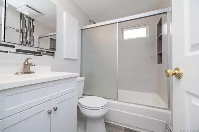 303 Oceanside Parkway, Oceanside, NY 11572 - Photo 16