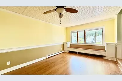 37 Hampton Avenue, Mastic, NY 11950 - Photo 12