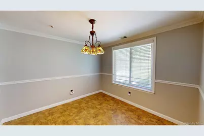 604 Blue Ridge Drive, Medford, NY 11763 - Photo 8