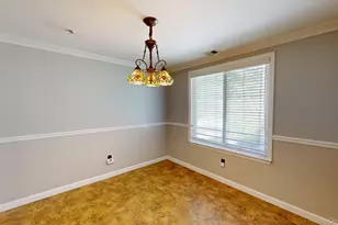604 Blue Ridge Dr, Medford, NY 11763 - Photo 8