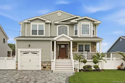 30 Berger Avenue, Amityville, NY 11701 - Photo 1