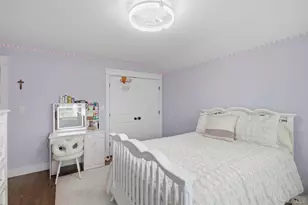 30 Berger Ave, Amityville, NY 11701 - Photo 34