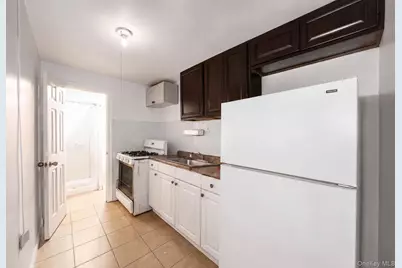 1090 Hancock Street, Brooklyn, NY 11221 - Photo 26