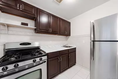 1090 Hancock Street, Brooklyn, NY 11221 - Photo 6