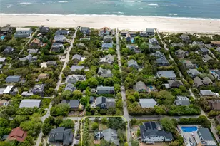 40 Atlantic Ave, Seaview, NY 11770 - Photo 32