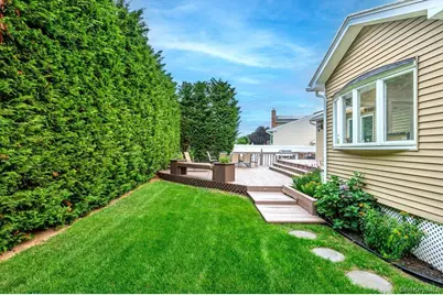 3343 Seawane Drive, Merrick, NY 11566 - Photo 42
