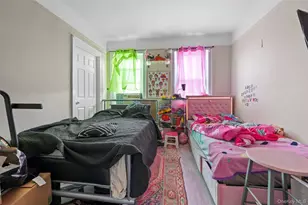 31-29 100th St, Corona, NY 11368 - Photo 2