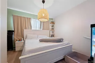 31-29 100th St, Corona, NY 11368 - Photo 8