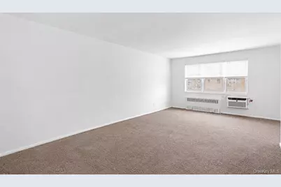 84-29 153rd Avenue #5A, Howard Beach, NY 11414 - Photo 6