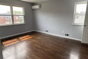 16-33 Bell Blvd, Bayside, NY 11360 - Photo 4