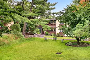 95 Wiltshire Rd, Scarsdale, NY 10583 - Photo 2