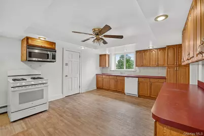 25 Fremont Street, Harrison, NY 10528 - Photo 10