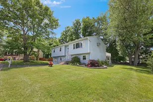414 Philo St, New Windsor, NY 12553 - Photo 4