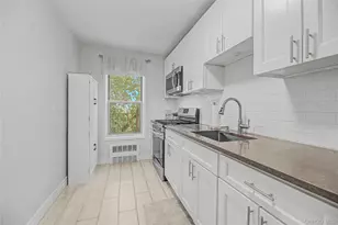 682 Tuckahoe Rd, Yonkers, NY 10710 - Photo 12