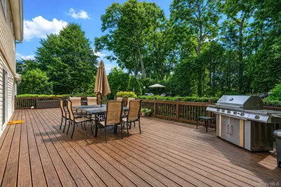 9 Amber Lane, Wading River, NY 11792 - Photo 36