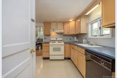 8 Murray Avenue, Goshen, NY 10924 - Photo 8