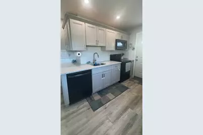 31 Stockton Street, Brentwood, NY 11717 - Photo 10