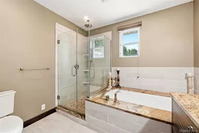 178 New Hampshire Avenue, Massapequa, NY 11758 - Photo 20
