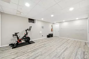 178 New Hampshire Ave, Massapequa, NY 11758 - Photo 26