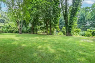 65 Beechwood Dr, Glen Head, NY 11545 - Photo 26