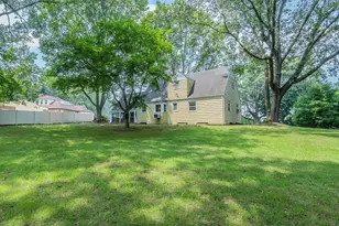 65 Beechwood Dr, Glen Head, NY 11545 - Photo 24