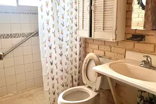 32 Cypress St, Central Islip, NY 11722 - Photo 6