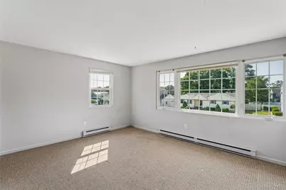 17 Parr Drive, Ronkonkoma, NY 11779 - Photo 16
