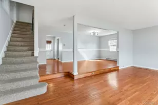 17 Parr Dr, Ronkonkoma, NY 11779 - Photo 6