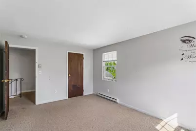 17 Parr Drive, Ronkonkoma, NY 11779 - Photo 12
