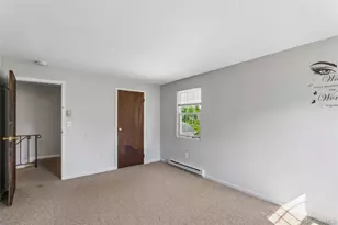 17 Parr Dr, Ronkonkoma, NY 11779 - Photo 12