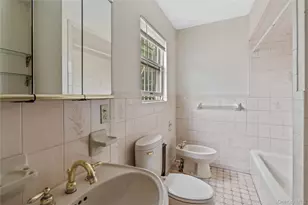743 Palisade Ave, Yonkers, NY 10703 - Photo 8