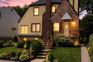 51 Bainton St, Yonkers, NY 10704 - Photo 2