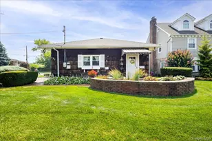 131 Oceanview Rd, East Rockaway, NY 11518 - Photo 4