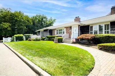 131 Oceanview Road, East Rockaway, NY 11518 - Photo 2