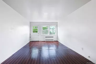 149-18 Cross Island Parkway, Whitestone, NY 11357 - Photo 4
