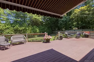 151 Gnarled Hollow Rd, East Setauket, NY 11733 - Photo 38