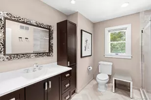 31 B Club Ln, Remsenburg, NY 11960 - Photo 16