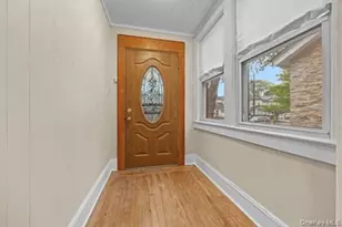 102-57 189th St, Hollis, NY 11423 - Photo 6