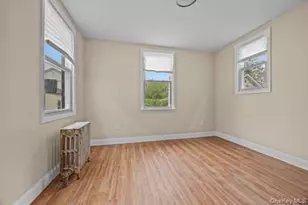 102-57 189th St, Hollis, NY 11423 - Photo 22