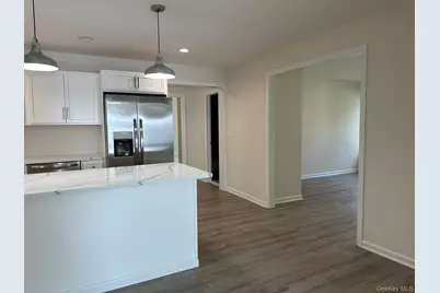 125 W Main Street, Kings Park, NY 11754 - Photo 40