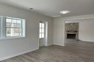 125 W Main St, Kings Park, NY 11754 - Photo 8
