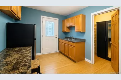 105-04 Liberty Avenue, Ozone Park, NY 11417 - Photo 6